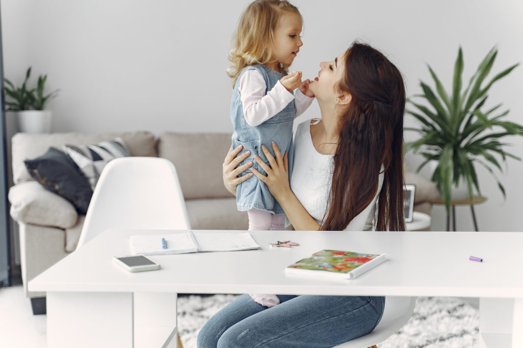 10 Kids Activities to Keep Them Busy at Home